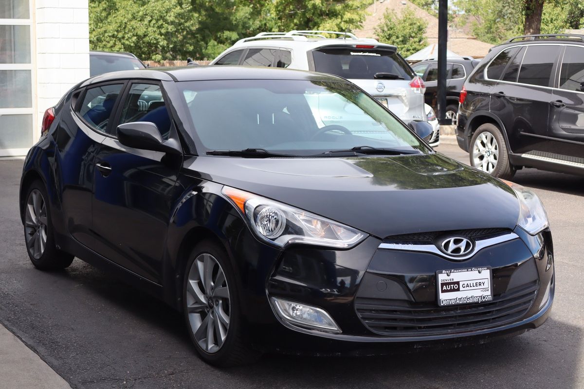 2017 Hyundai VELOSTER 