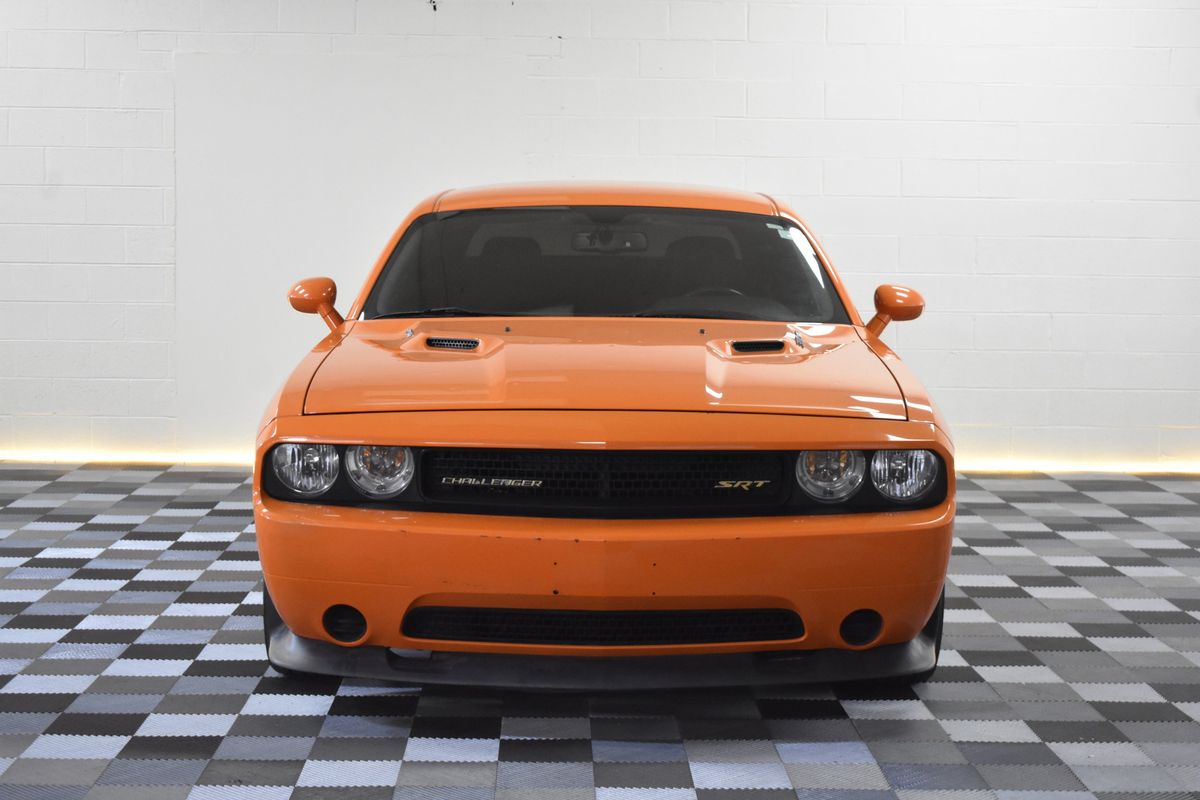 2014 Dodge Challenger SRT8 Core
