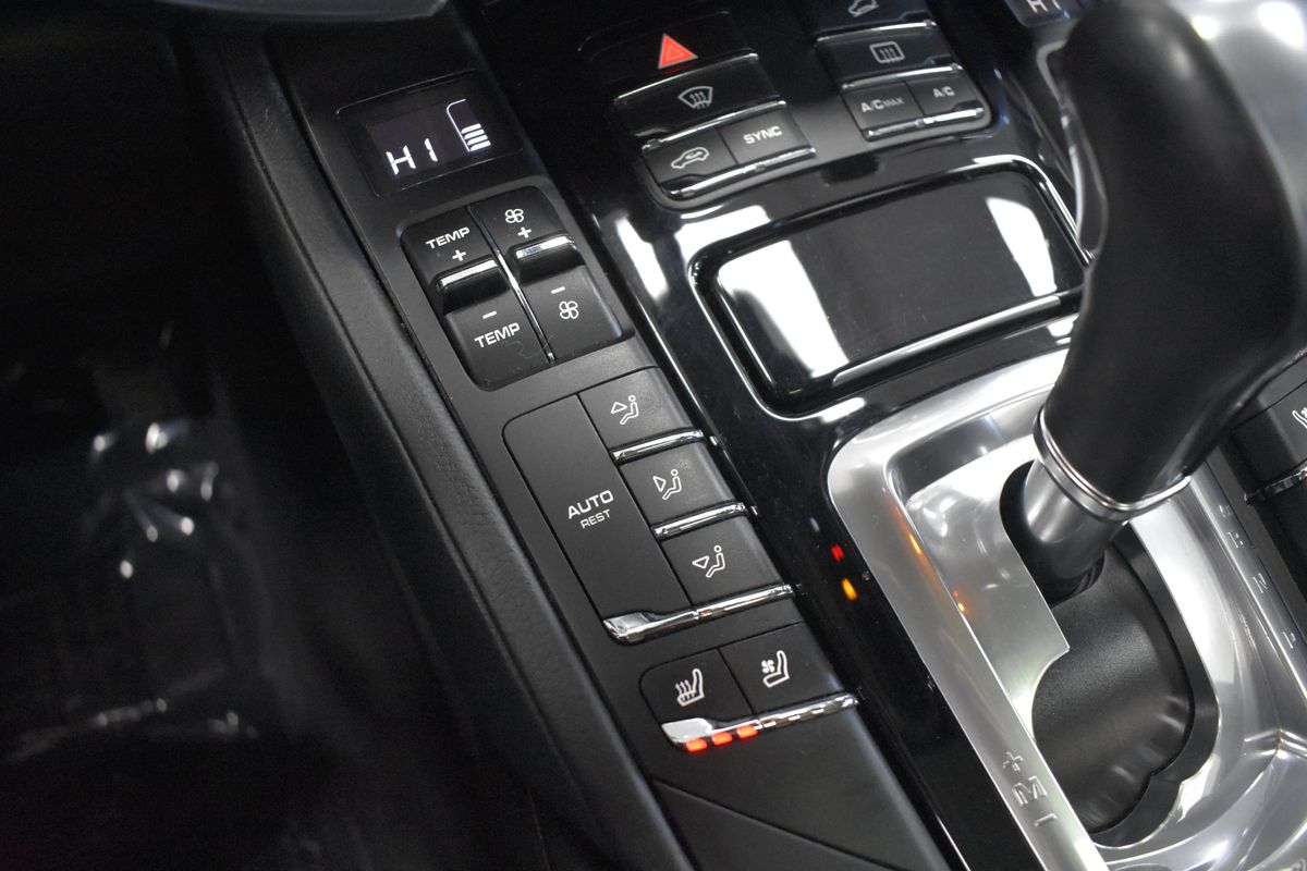 2016 Porsche Cayenne 