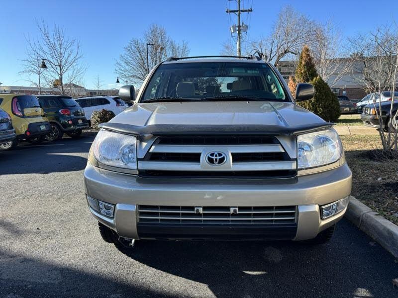 2004 Toyota 4Runner SR5 photo 16