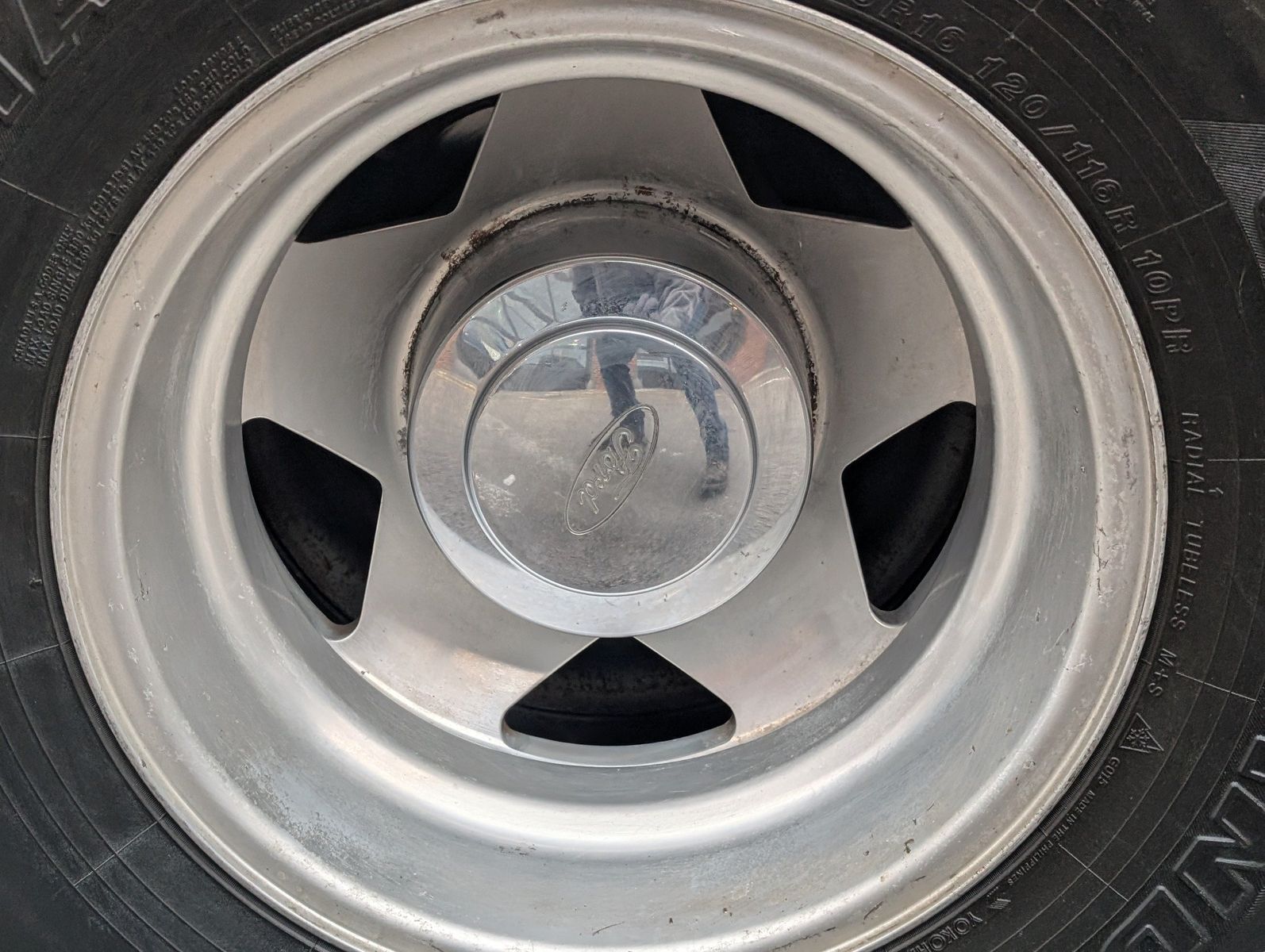 2004 Ford F-350 Super Duty 105