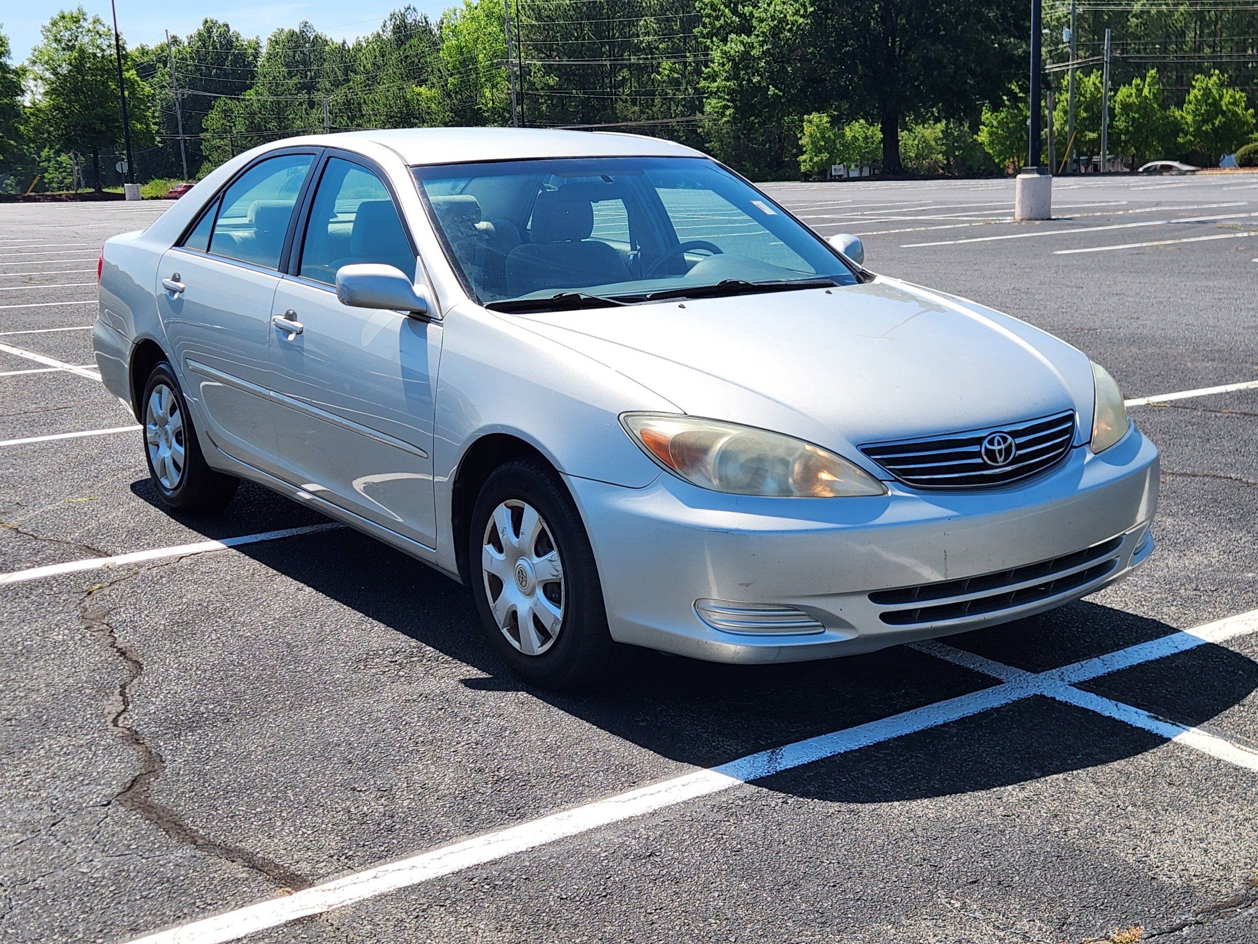 2004 Toyota Camry LE 4AT's photo