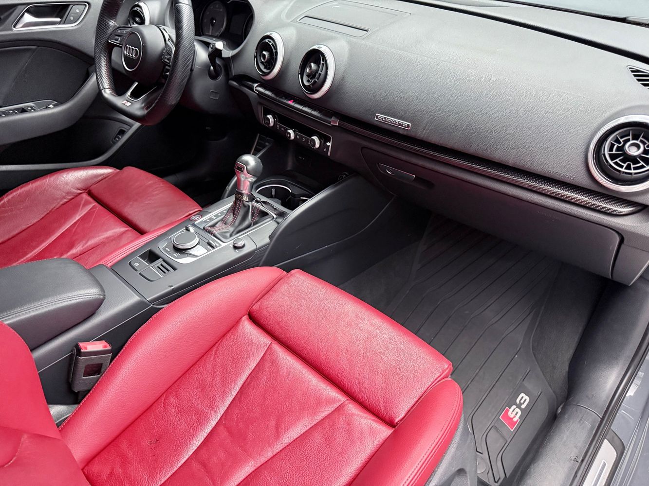 2020 Audi S3 Premium photo 9