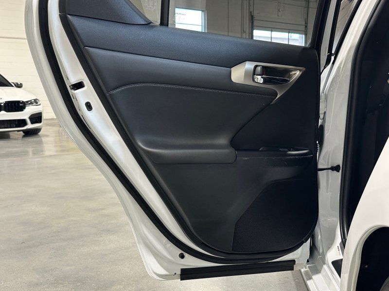 2015 LEXUS CT2 Base, photo 12