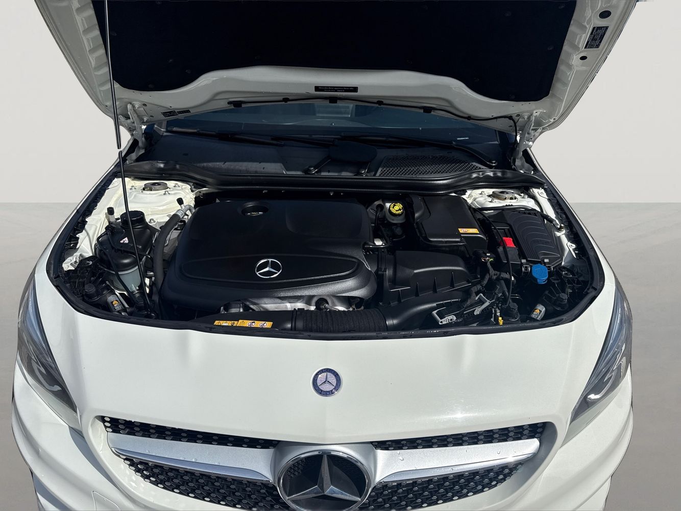 2015 Mercedes Benz CLA 250 photo 36