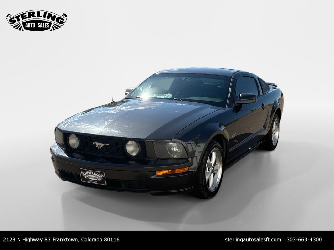 2007 Ford Mustang Coupe Rear-Wheel Drive 5-Speed Manual