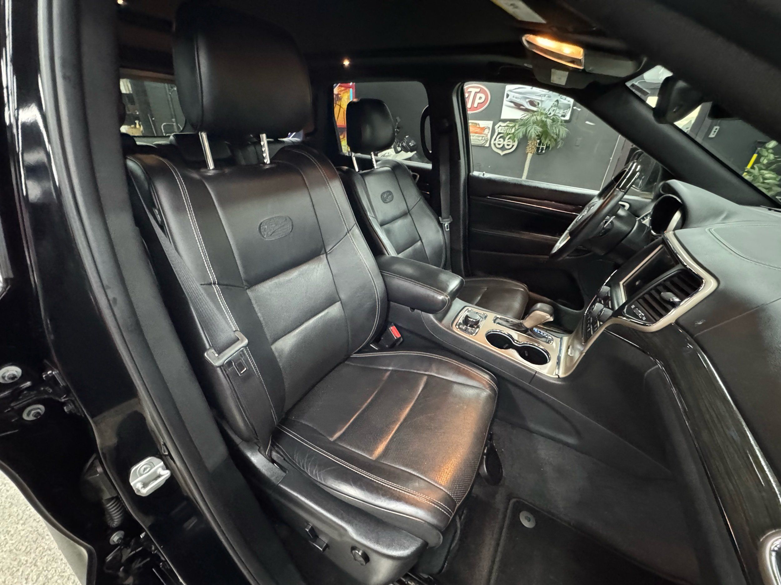 2017 Jeep Grand Cherokee Overland - Photo 21
