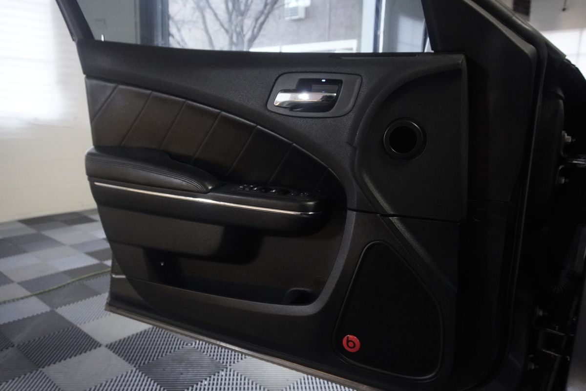 2013 Dodge Charger SXT