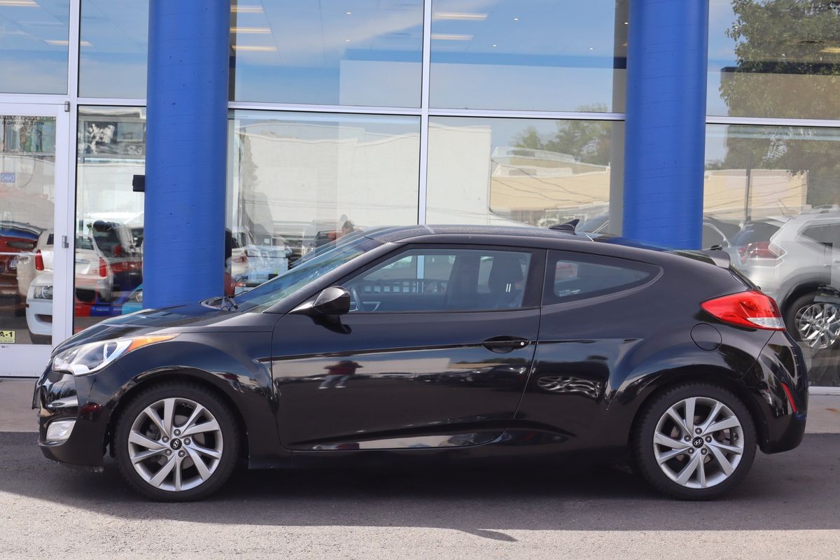 2017 Hyundai VELOSTER 