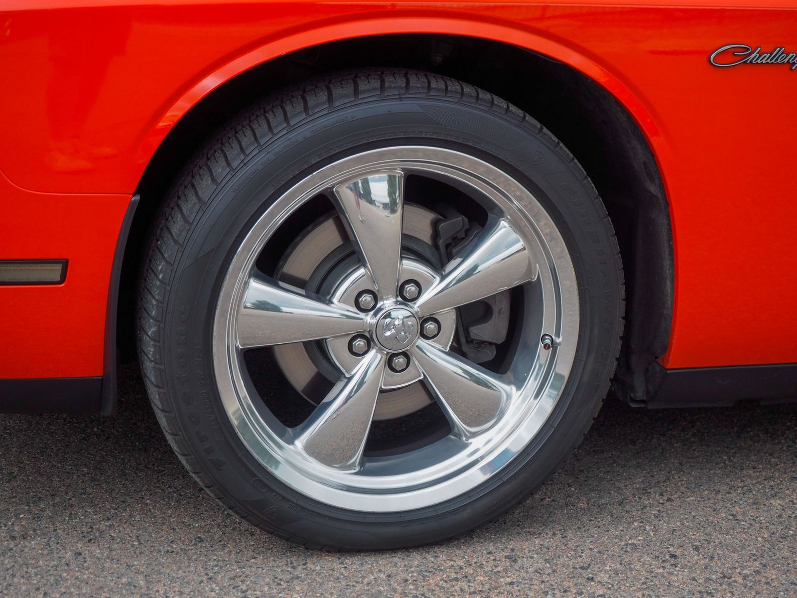2010 Dodge Challenger 33