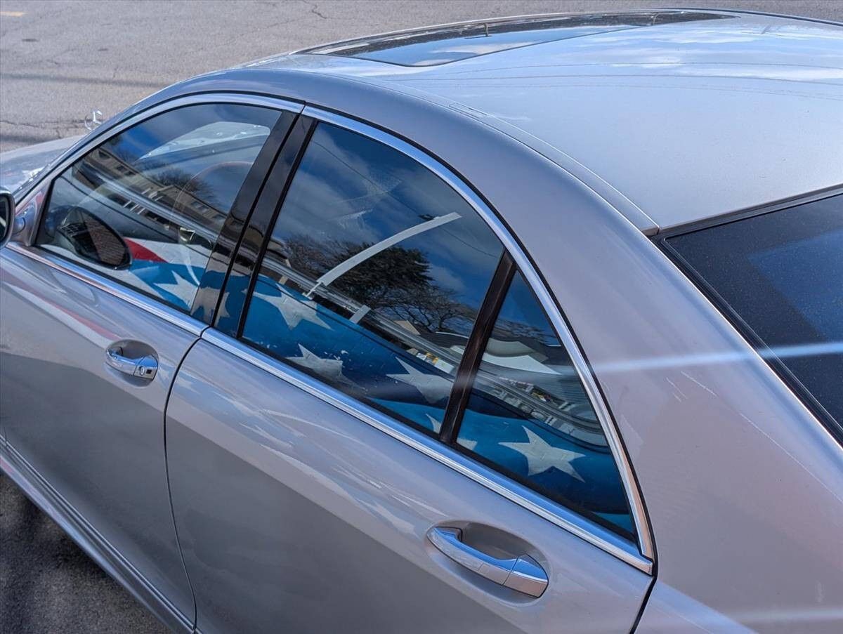 2009 Mercedes-Benz S-Class 27