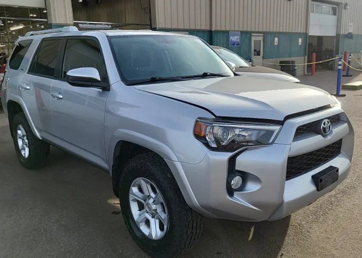 2018 Toyota 4Runner SR5 4x4 V6's photo