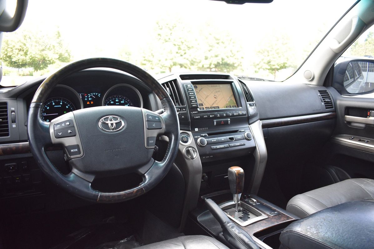 2009 Toyota Land Cruiser Base