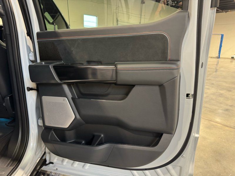 2025 Ford F-150 Raptor, photo 18