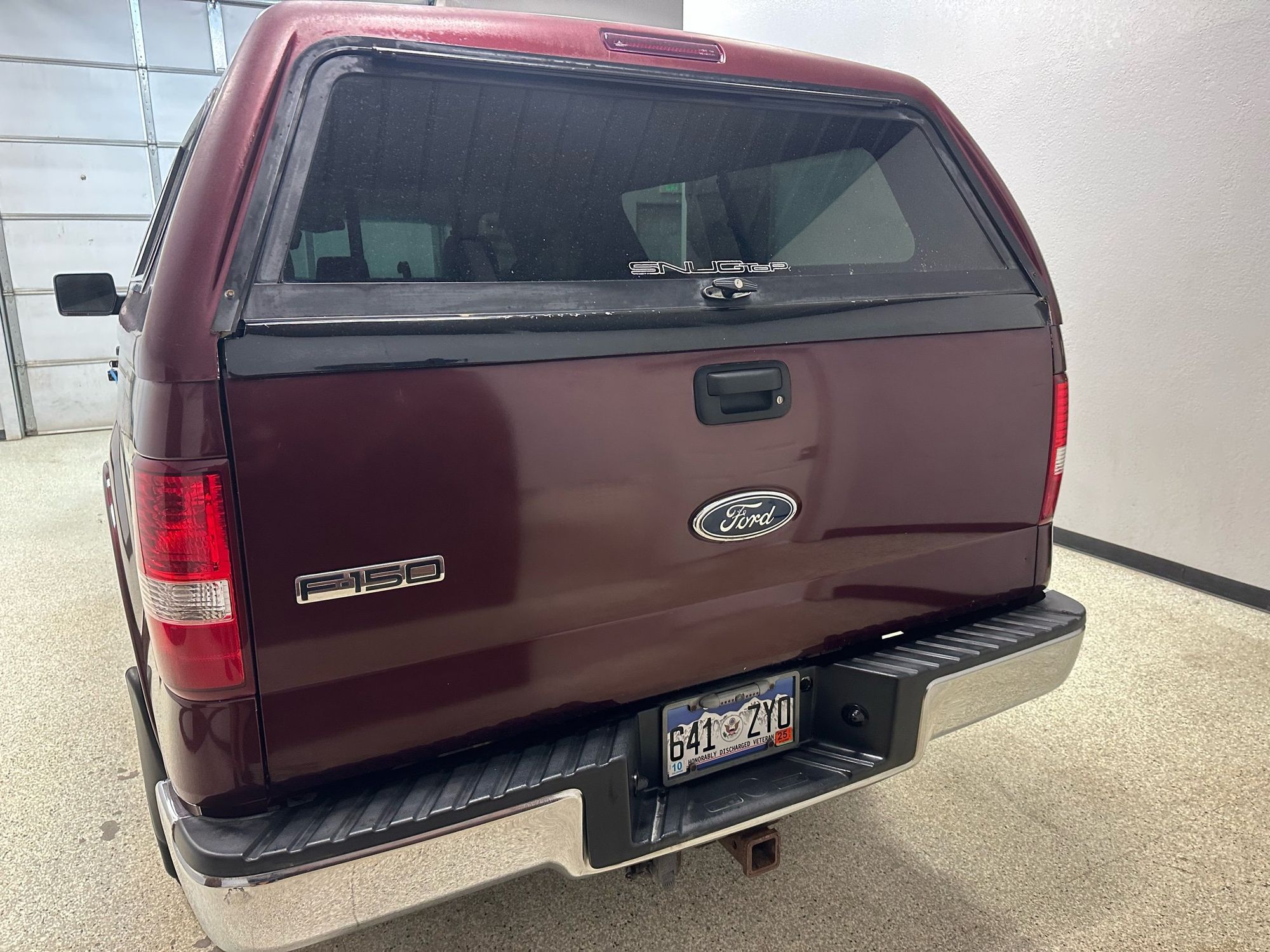 2004 Ford F-150 Lariat photo 38