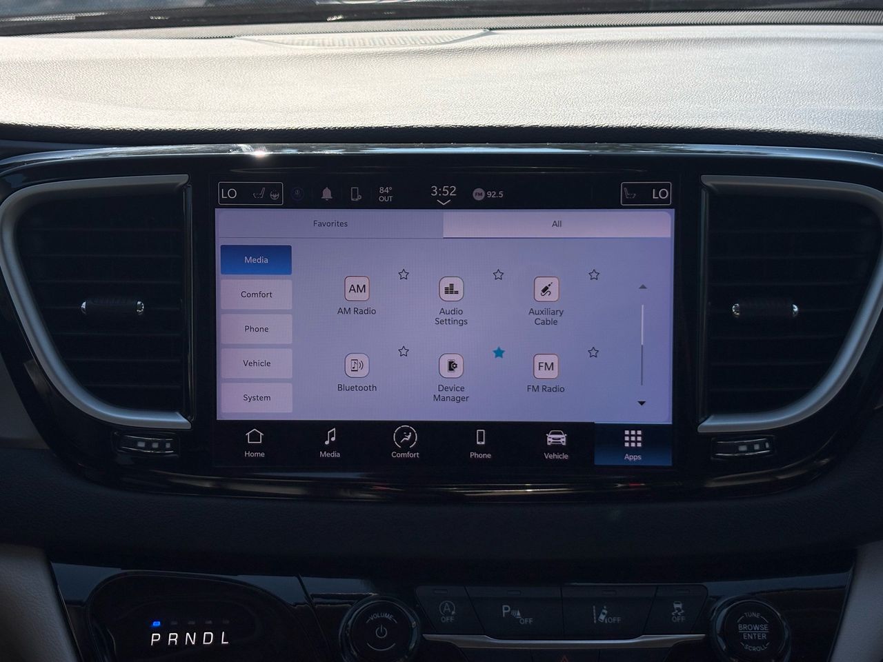 2024 Chrysler Pacifica Touring L - Photo 19