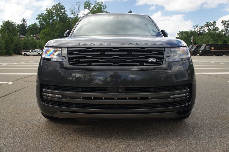 2024 Land Rover Range Rover P400 SE LWB | Zoom Auto Group