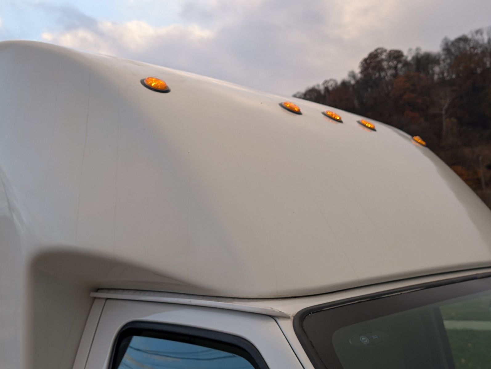 2015 Ford E-Series 25