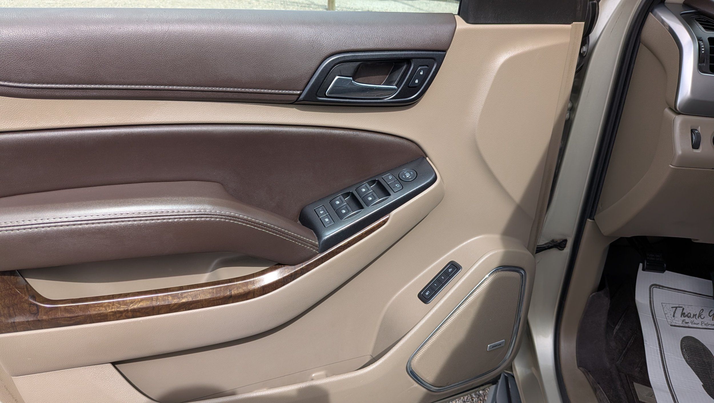 2016 Chevrolet Tahoe LT - Photo 18
