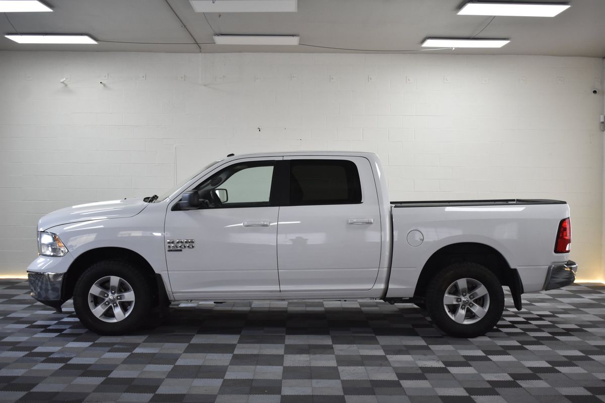 2019 Ram 1500 Classic SLT Crew Cab 4x4 5'7" Box