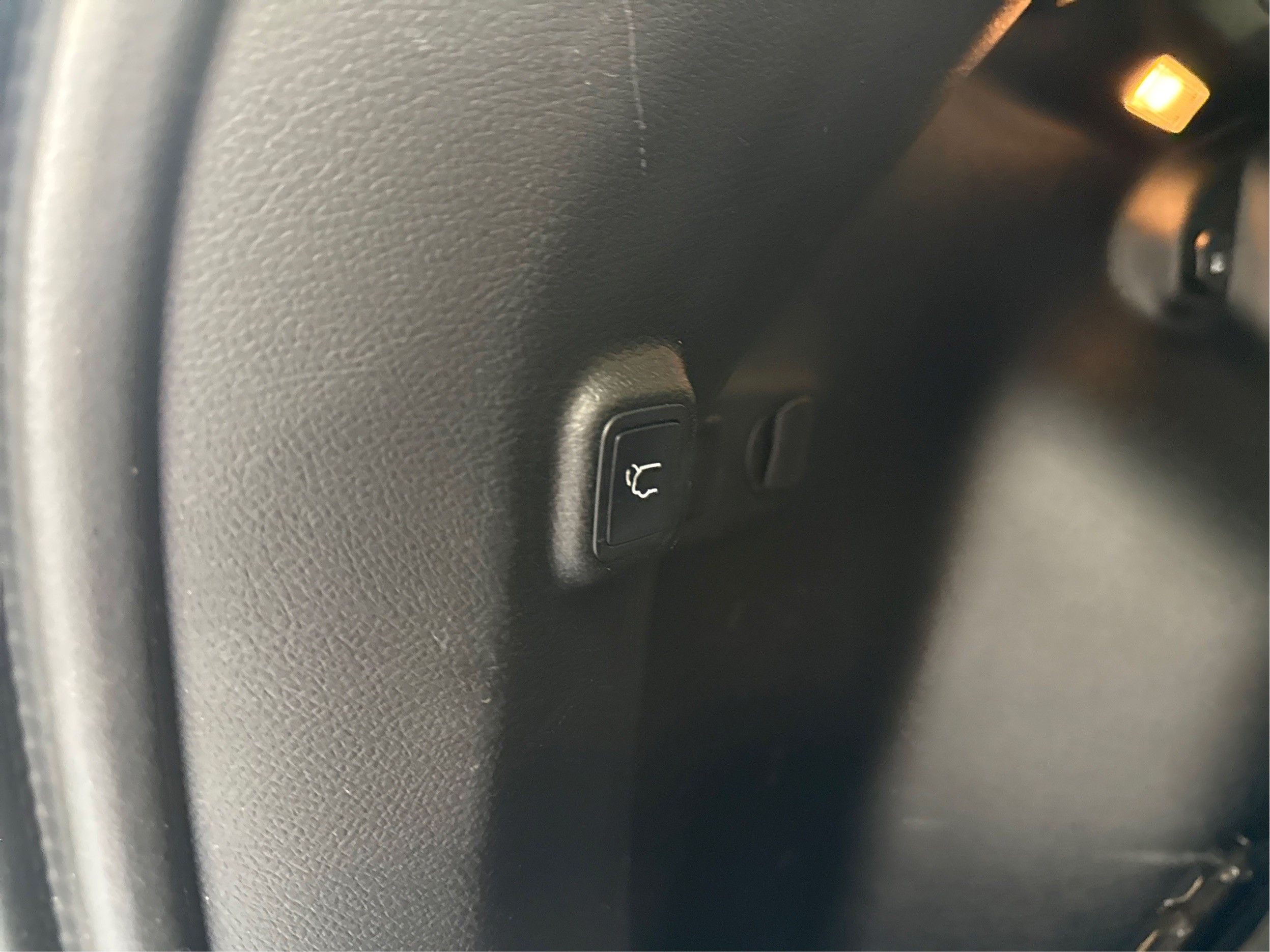 2020 Jeep Cherokee High Altitude - Photo 29