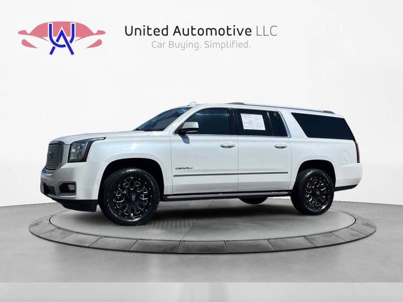 2016 GMC Yukon Denali AWD's photo