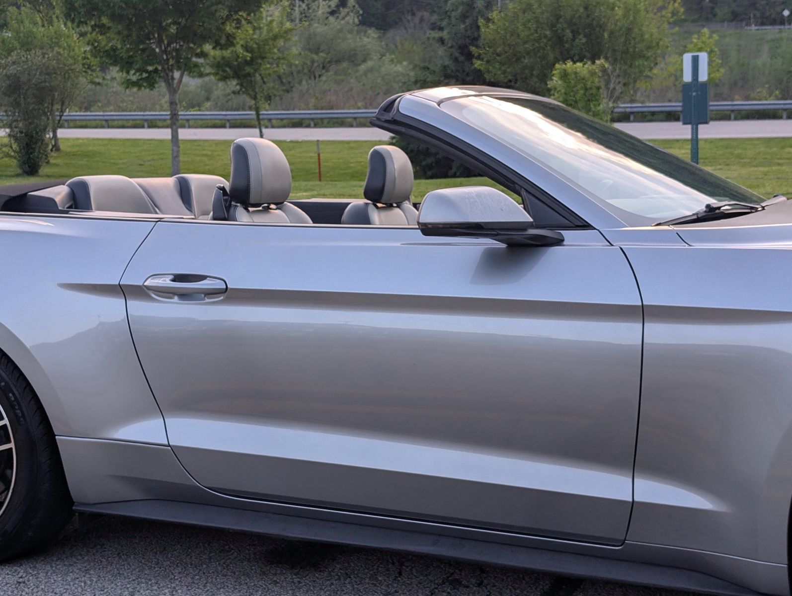 2020 Ford Mustang 26