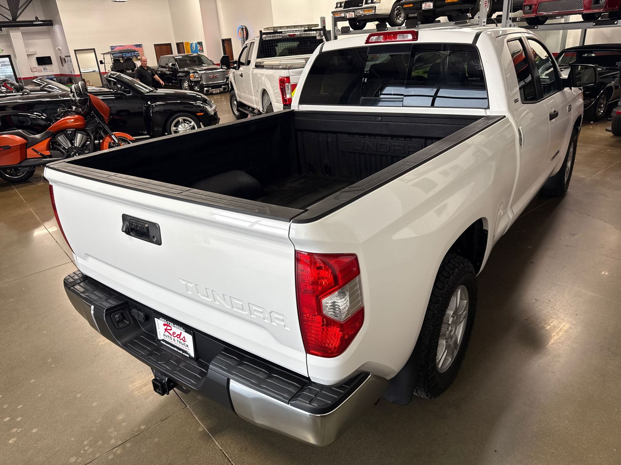 2015 Toyota Tundra SR5 Grade photo 18