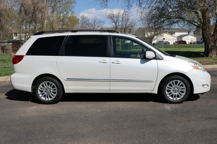 2008 Toyota Sienna XLE Limited | Victory Motors of Colorado