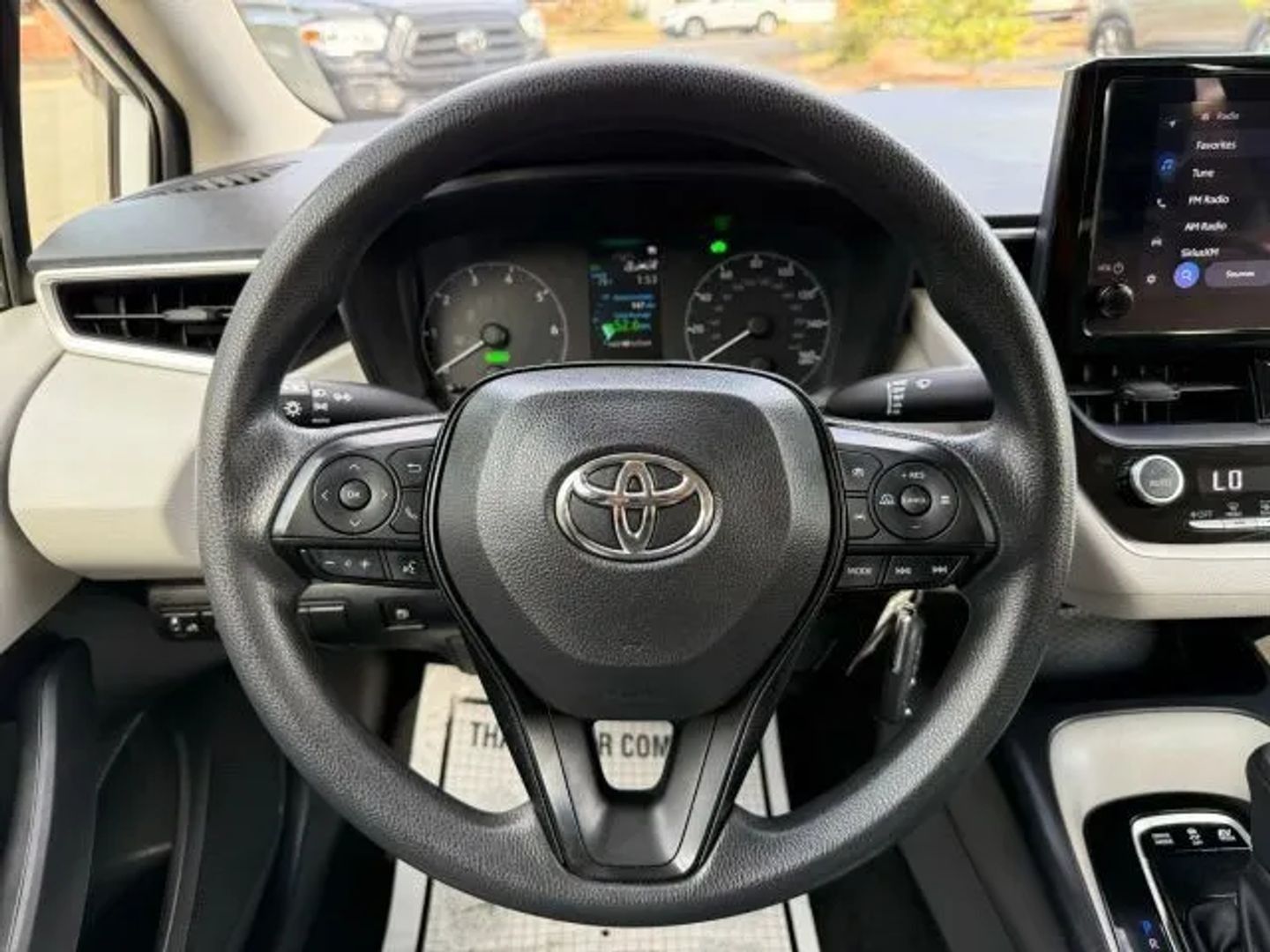 2023 Toyota Corolla LE - Photo 15