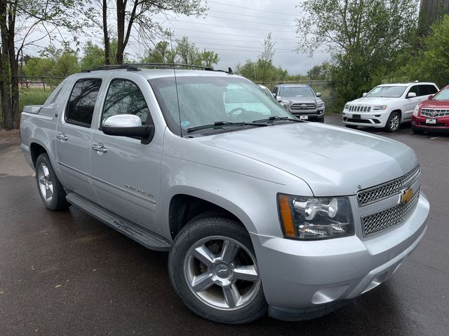 Silver 2013 Chevrolet Avalanche LTZ Black Diamond Edition RWD Pickup Truck 4X2 6-Speed Automatic