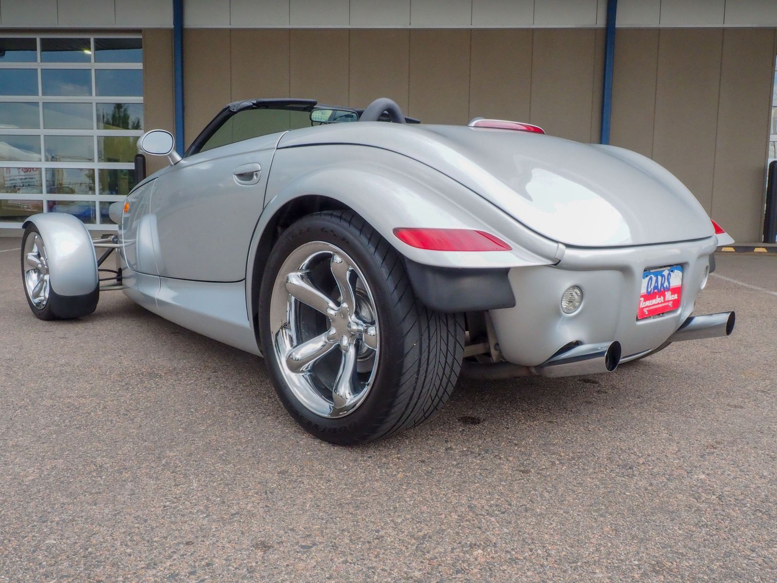 2000 Plymouth Prowler 29