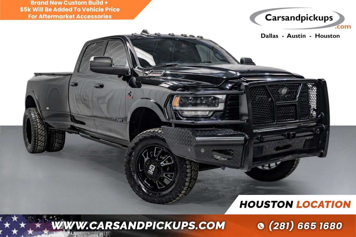 Black 2022 RAM 3500 Laramie Crew Cab LB DRW 4WD Pickup Truck Four-Wheel Drive 6-Speed Automatic