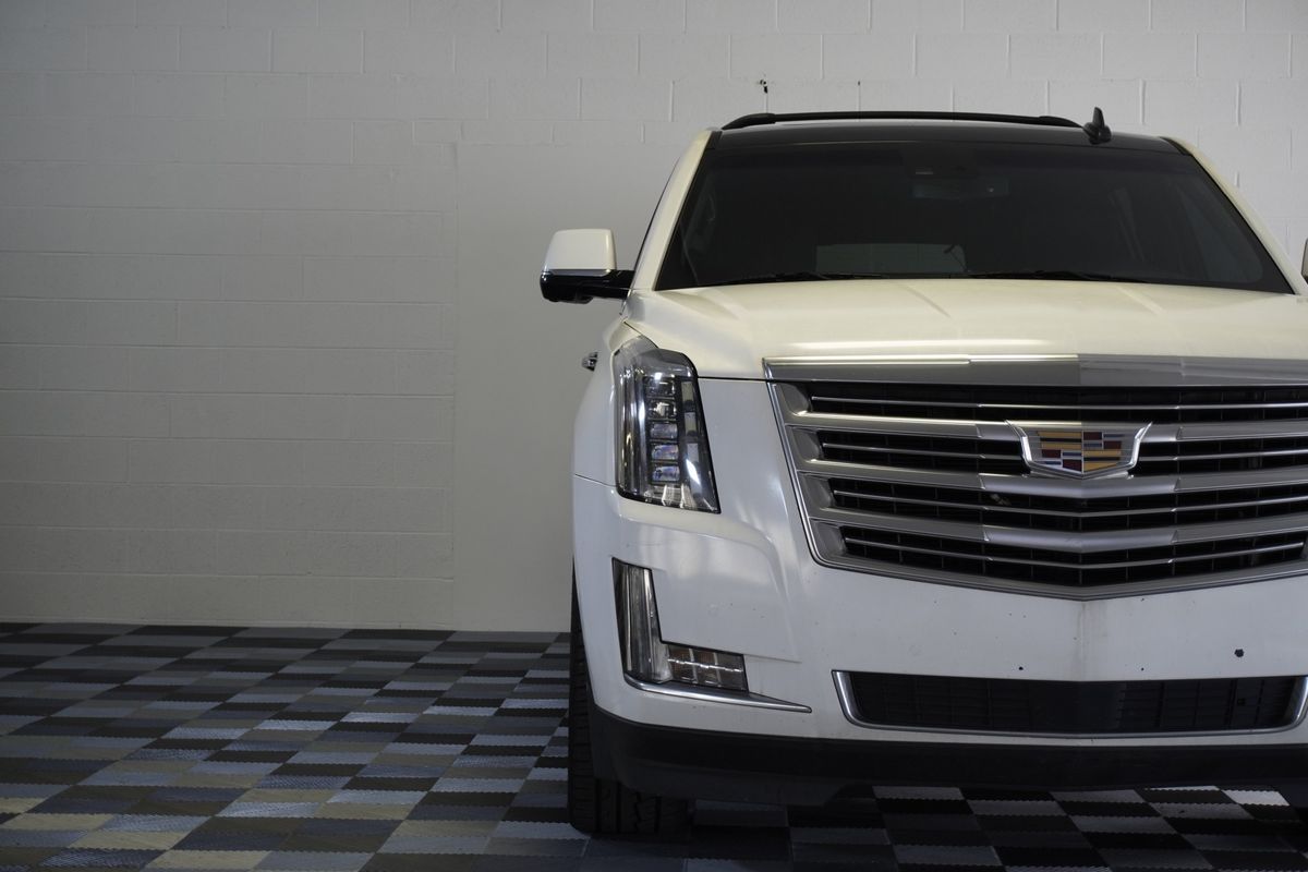 2016 Cadillac Escalade ESV Platinum