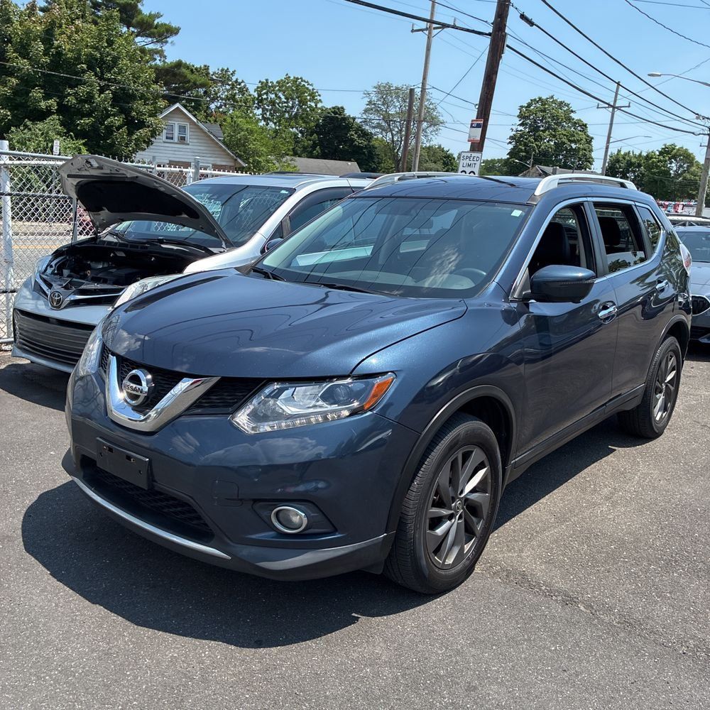2016 Nissan Rogue SL AWD's photo