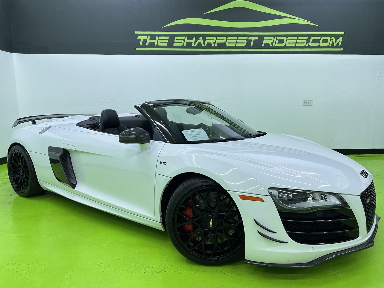 2011 Audi R8 5.2 Spyder quattro R tronic's photo