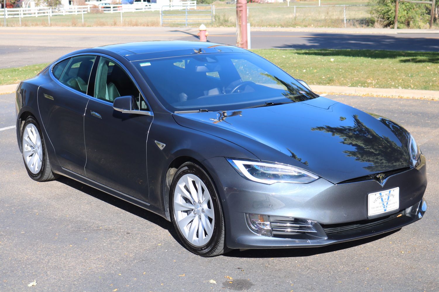 Tesla model s 75d