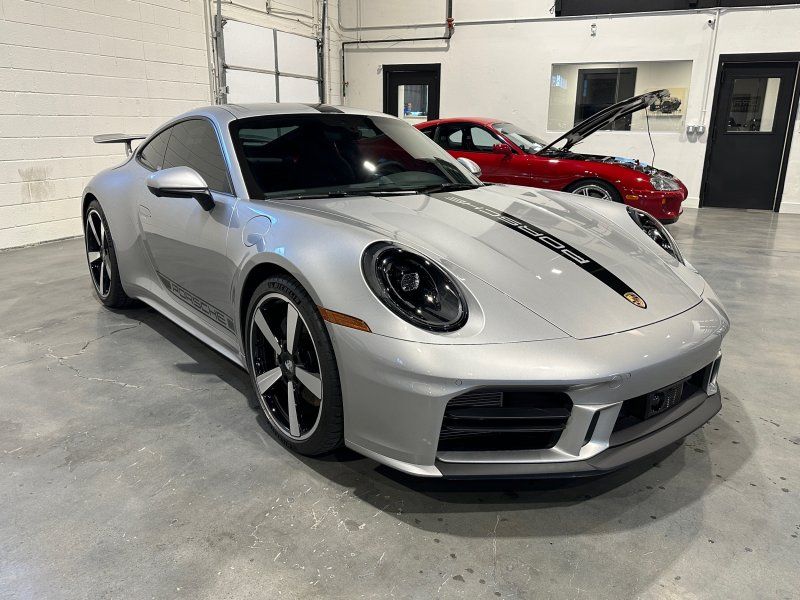 2025 Porsche 911 Carrera, photo 7