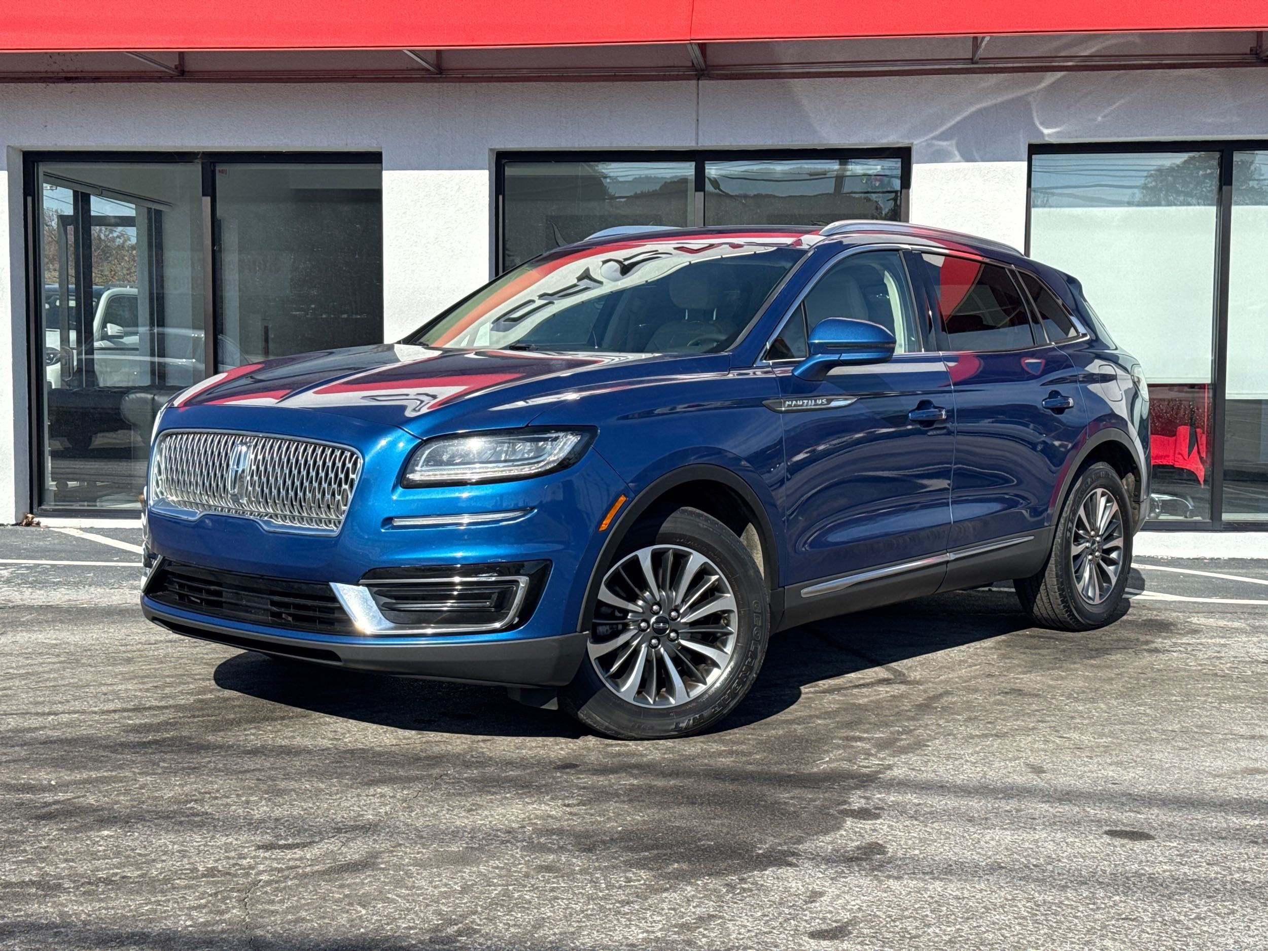 2020 Lincoln Nautilus Base's photo