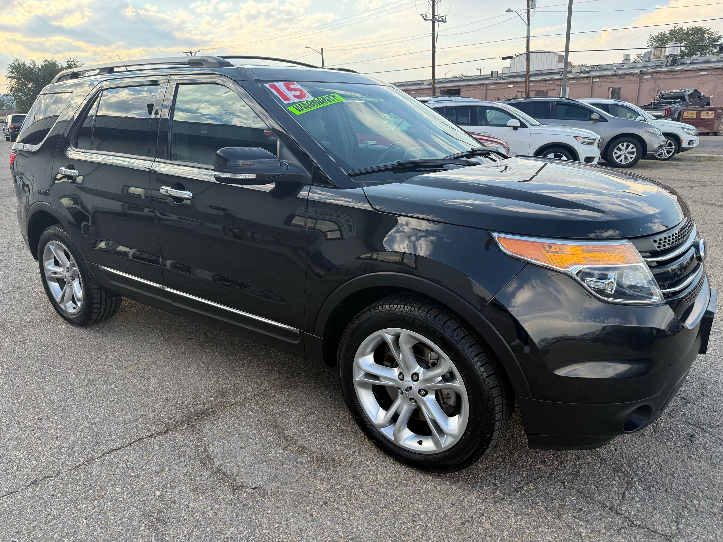 2015 Ford Explorer Limited photo 3
