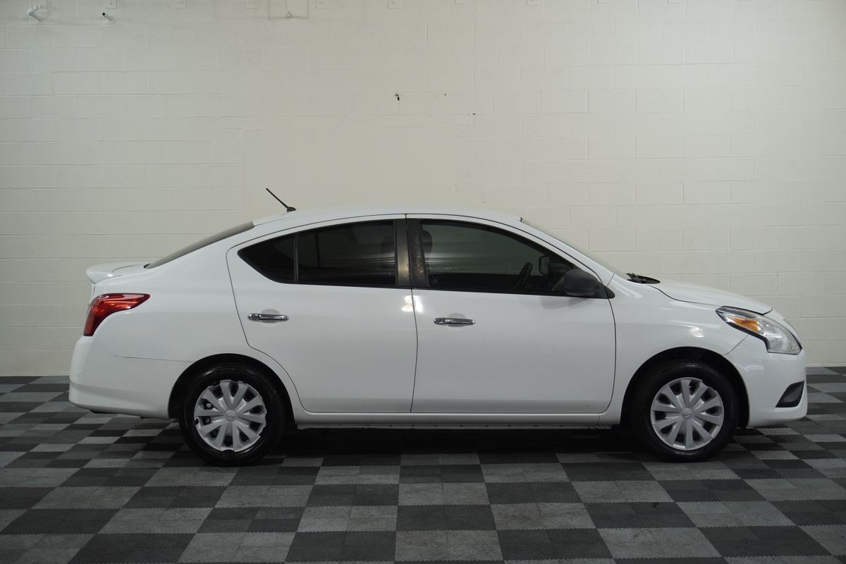 2018 Nissan Versa 1.6 SV