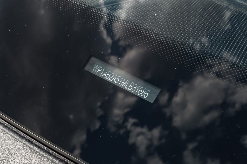 2021 Porsche Macan S - Photo 66