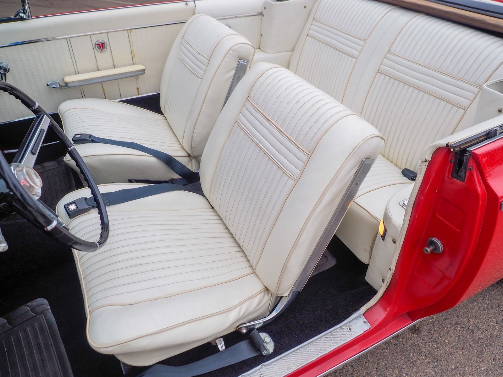 1964 Oldsmobile Cutlass 52