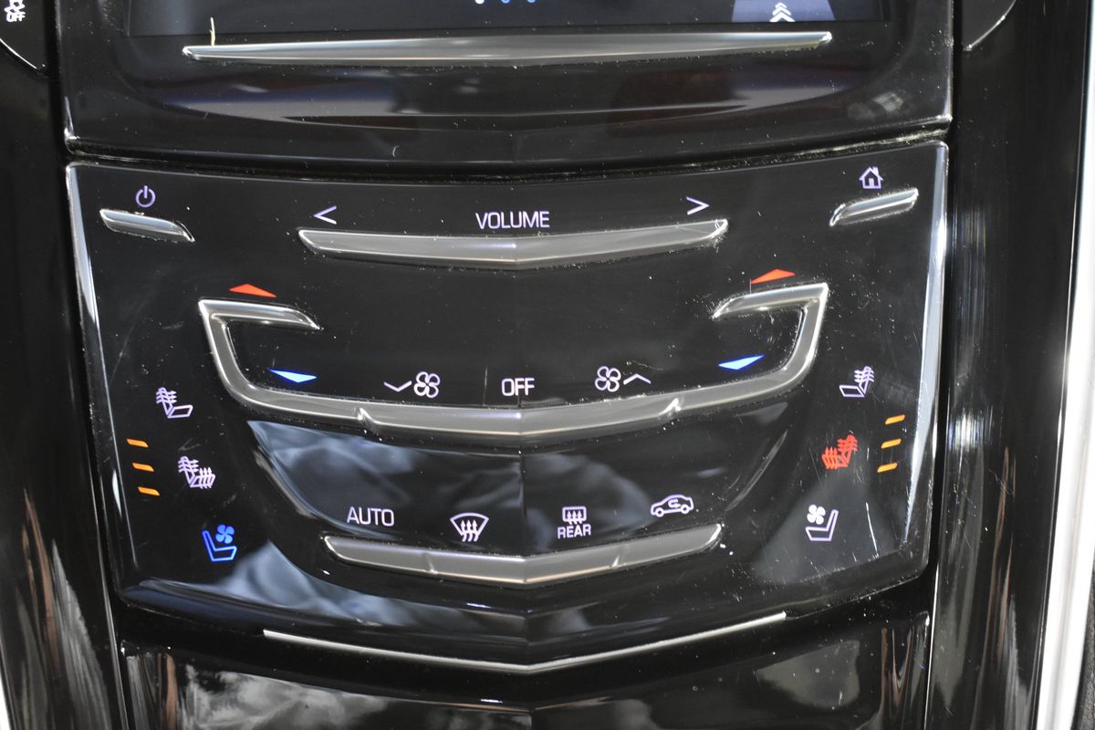 2018 Cadillac Escalade Luxury