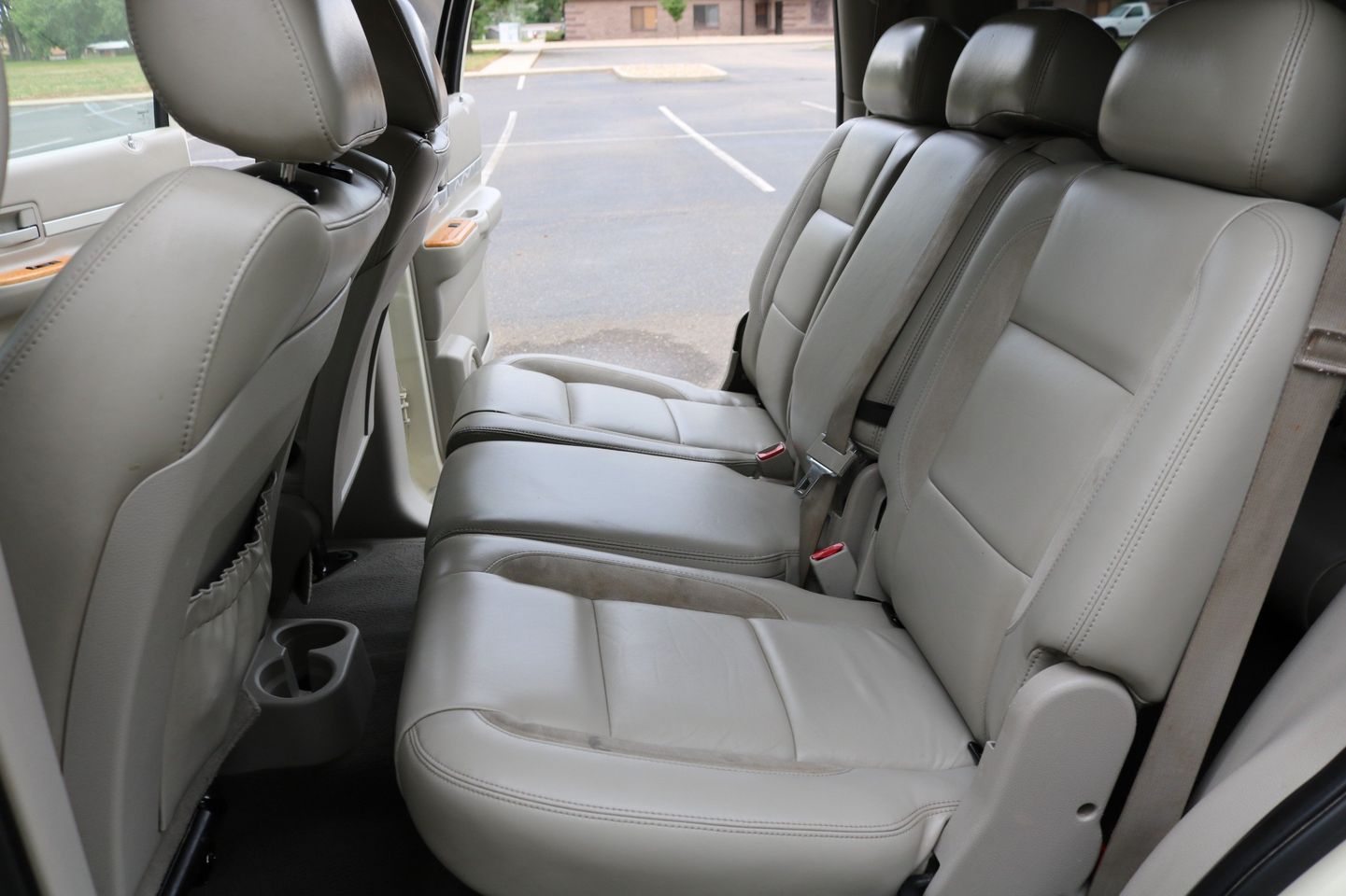 2008 Chrysler Aspen Limited | Victory Motors of Colorado