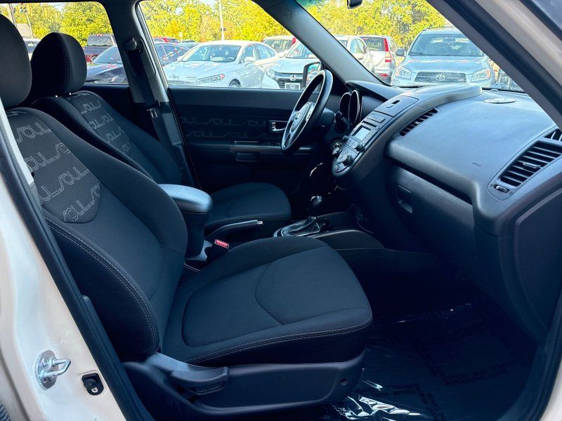 2013 Kia Soul photo 18