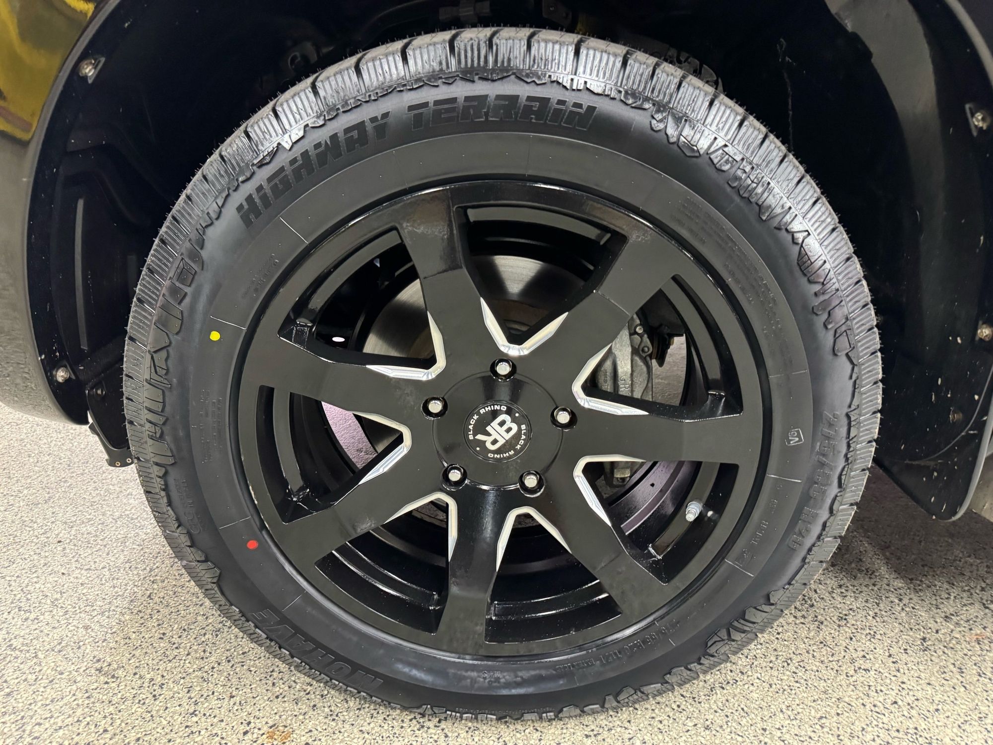 2017 Toyota Sequoia Platinum photo 42