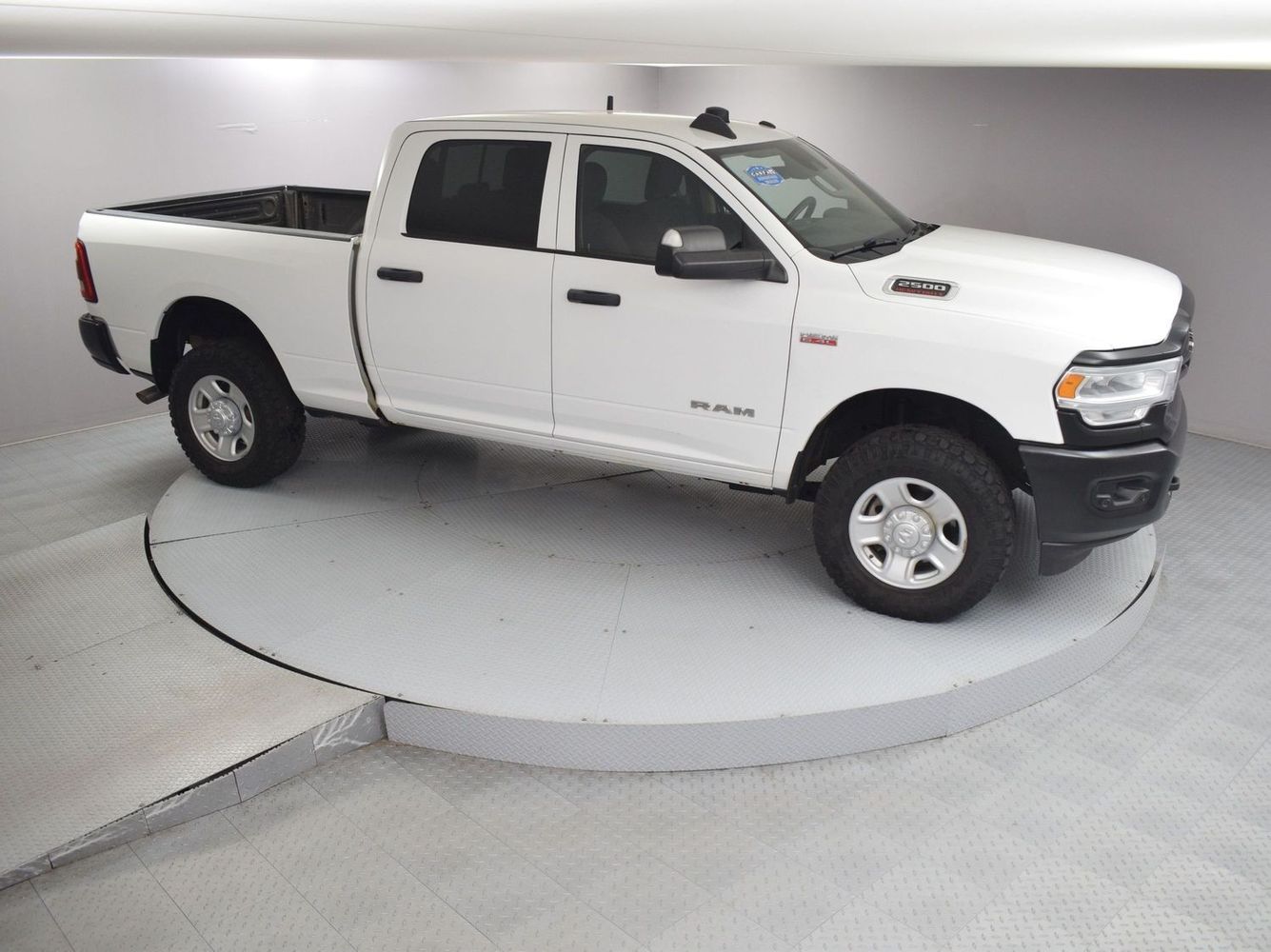 2019 Ram 2500 Tradesman photo 2