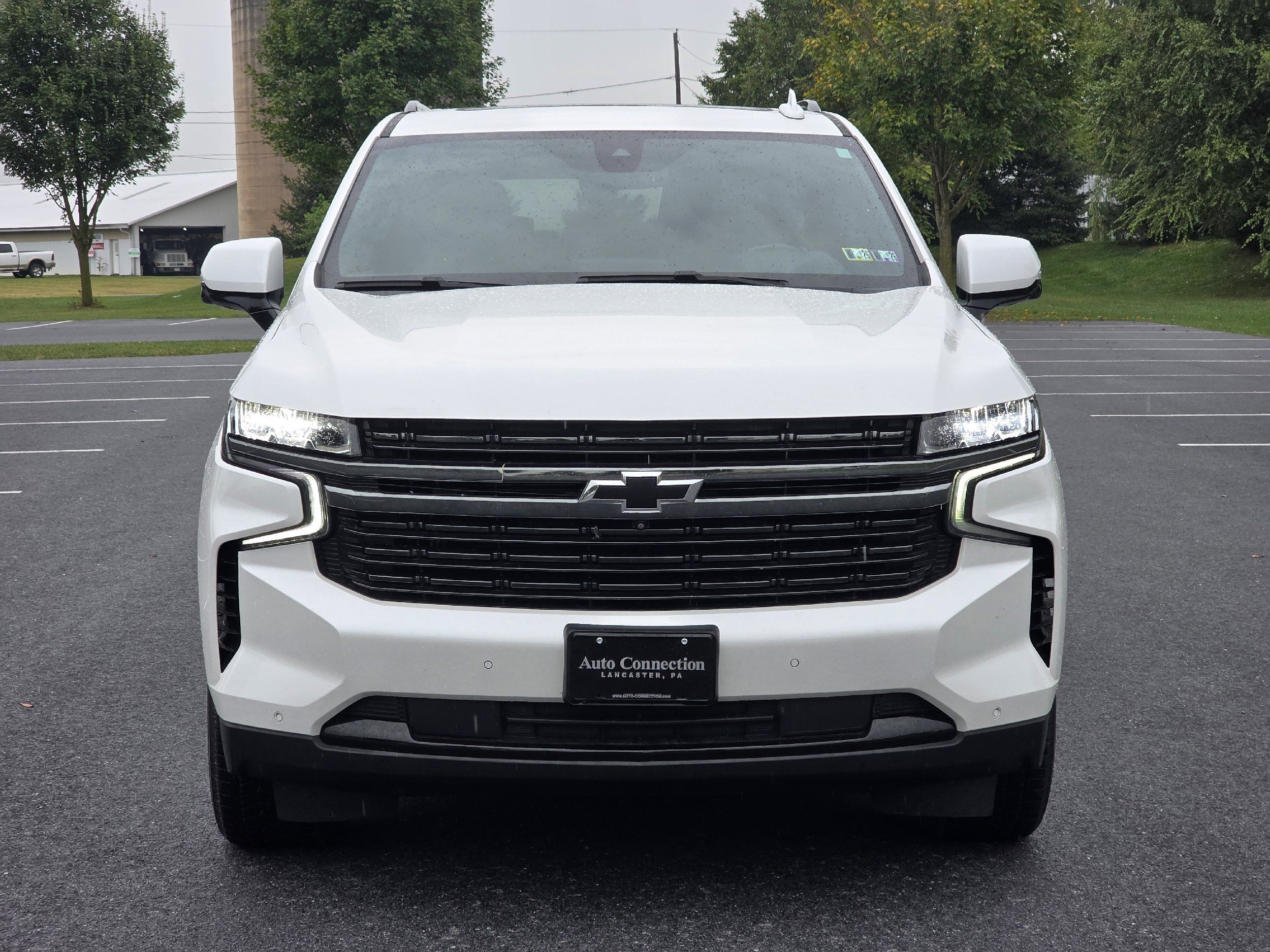 2021 Chevrolet Tahoe RST photo 2
