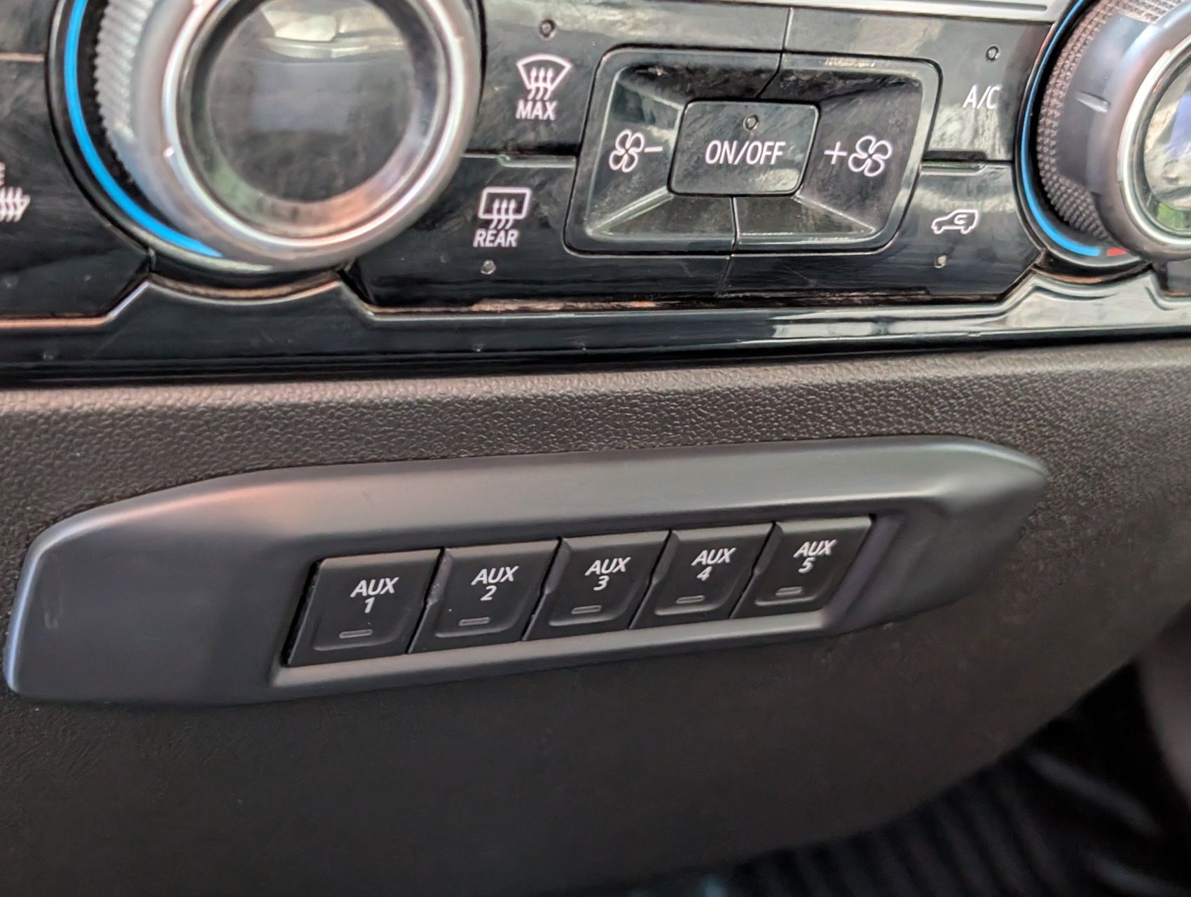 2024 Chevrolet Silverado 2500HD 97